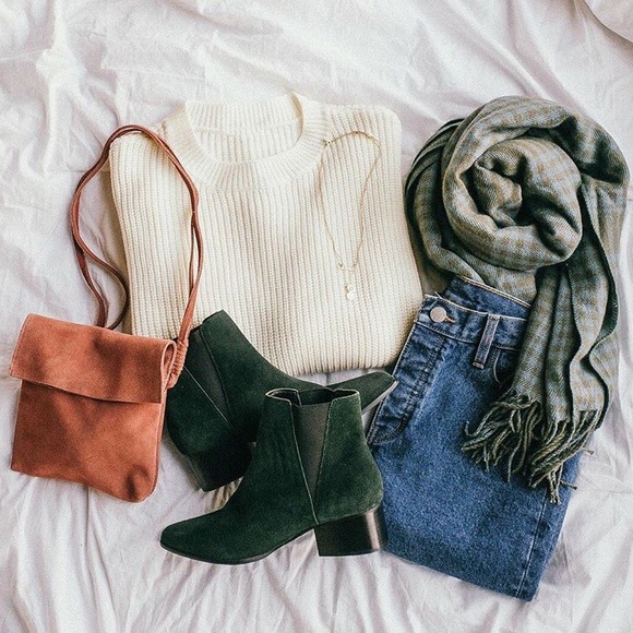 Little Back to School Mystery Box! - Picture 5 of 8